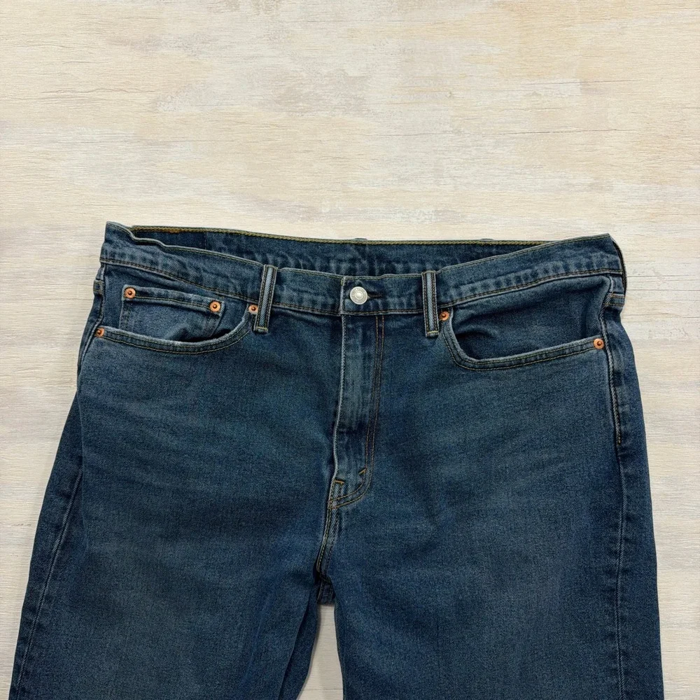 Levi's Jeans 514 Straight Fit Classic Five Pocket Medium Wash Blue Mens 38x32